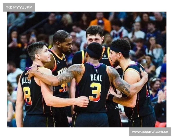 3人满分!勇士123-116湖人,崩盘4人引争议,球迷:阵容该重组了 3人满分!勇士123-116湖人,崩盘4人引争议,球迷:阵容该重组了